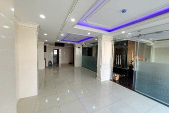 Văn Phòng Sàn Trệt 90M2 Tại Đường 53 Tân Quy