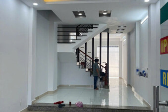 Nhà Mặt Tiền Phạm Hữu Lầu, Quận 7 – Vị Trí Kinh Doanh Sầm Uất