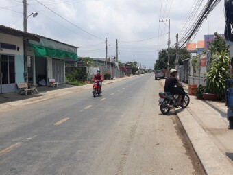 Cho thuê kho chứa hàng mặt tiền đường 833B, xã Nhị Thành, huyện Thủ Thừa, tỉnh Long An