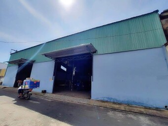 Cần cho thuê kho xưởng mặt tiền đường Hòa Bình, Quận Tân Phú