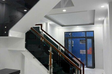 Bán Nhà Sổ Hồng Riêng - Hẻm 675 Trần Xuân Soạn, Quận 7