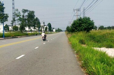 Cần Bán Gấp Nhà Xưởng Và Đất Trong Khu Công Nghiệp Bầu Bàng, Bình Dương