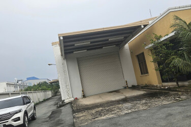 Cần Bán Xưởng Diện Tích 3300M2 Trong Khu Công Nghiệp Long Hậu, Long An