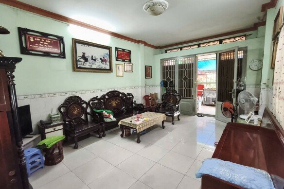 Bán Nhà Mặt Tiền Đường Nguyễn Văn Linh, Quận 7