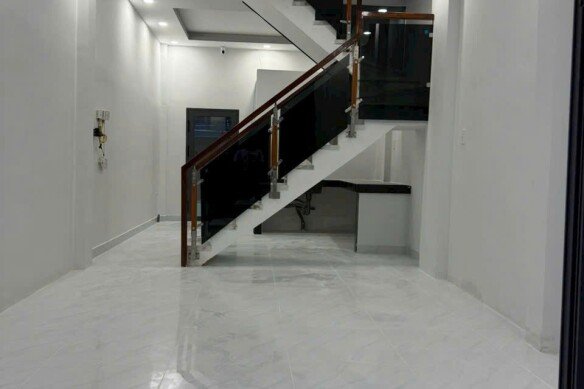 Bán Nhà Sổ Hồng Riêng - Hẻm 675 Trần Xuân Soạn, Quận 7