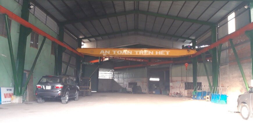 Cho thuê xưởng có sẵn cẩu trục mặt tiền ĐT 824, huyện Bến Lức, tỉnh Long An