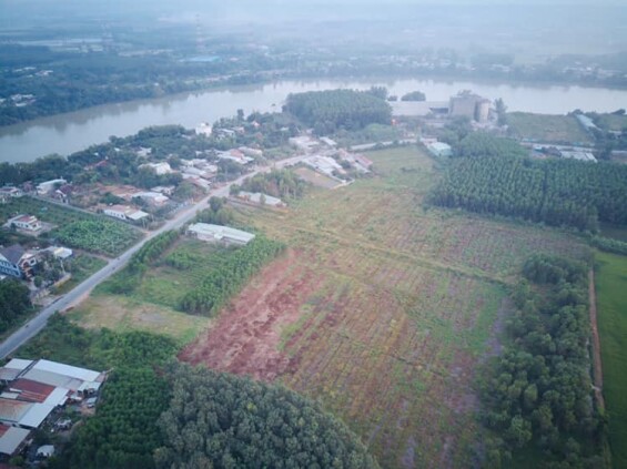 Cần cho thuê đất dt 35.000m2 mặt tiền ĐT 746 ngay chân cầu Thủ Biên, Bình Dương