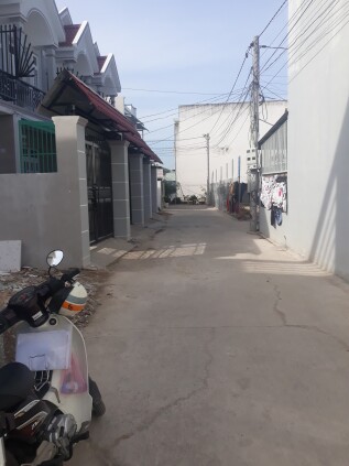 Bán nhà trệt lầu mới xây tại Thị trấn Cần Giuộc, huyện Cần Giuộc, tỉnh Long An