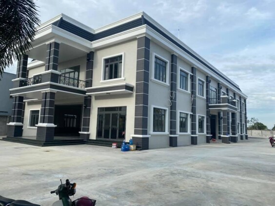 Cần cho thuê kho xưởng mới xây mặt tiền ĐT 835 thuộc huyện Bến Lức, tỉnh Long An