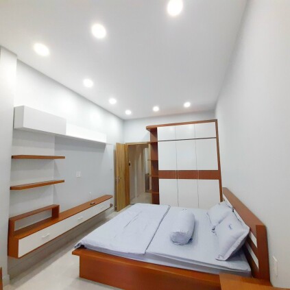 Cần bán gấp nhà mới đẹp tại hẻm 205 Huỳnh Tấn Phát, Quận 7