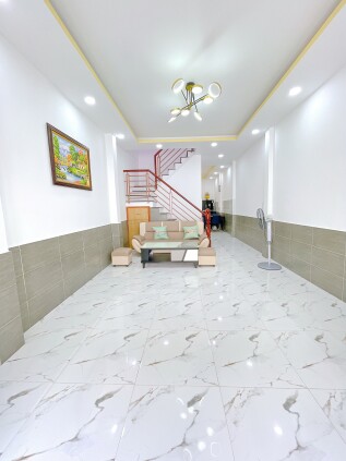 Cần bán gấp nhà 2 lầu chính chủ tại hem 60 Lâm Văn Bền, P. Tân Kiểng, Quận 7